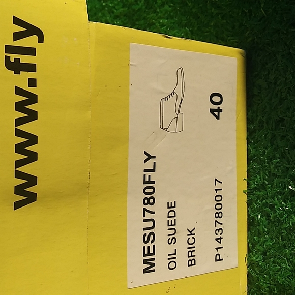 Fly London Mesu Brick Suede Lace Up Boots EU 40 US9/9.5 NIB - Picture 11 of 15